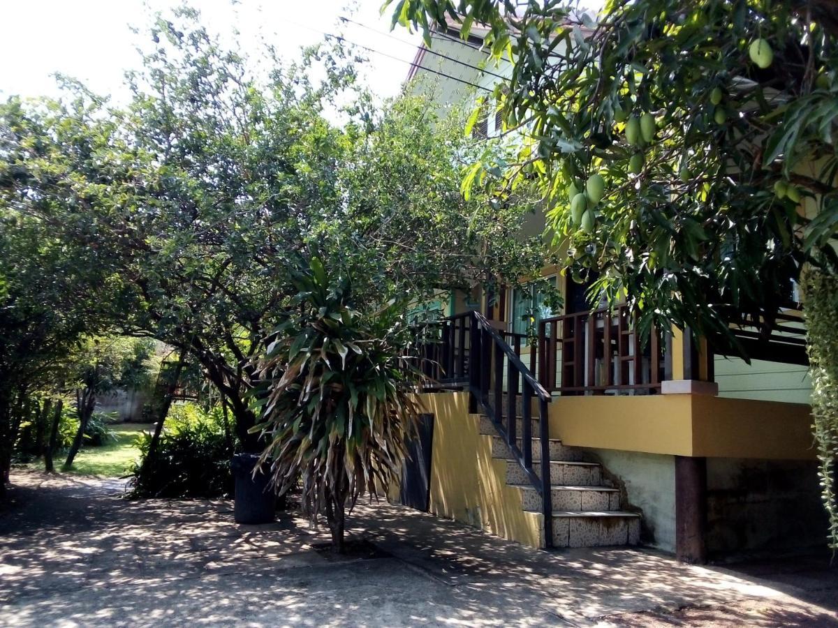 Kanchanaporn Resort Ko Lan Exterior photo